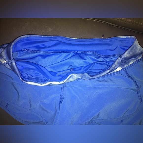 Lululemon Speed Up Shorts Pipe Dream Blue Size 4 - Picture 6 of 12